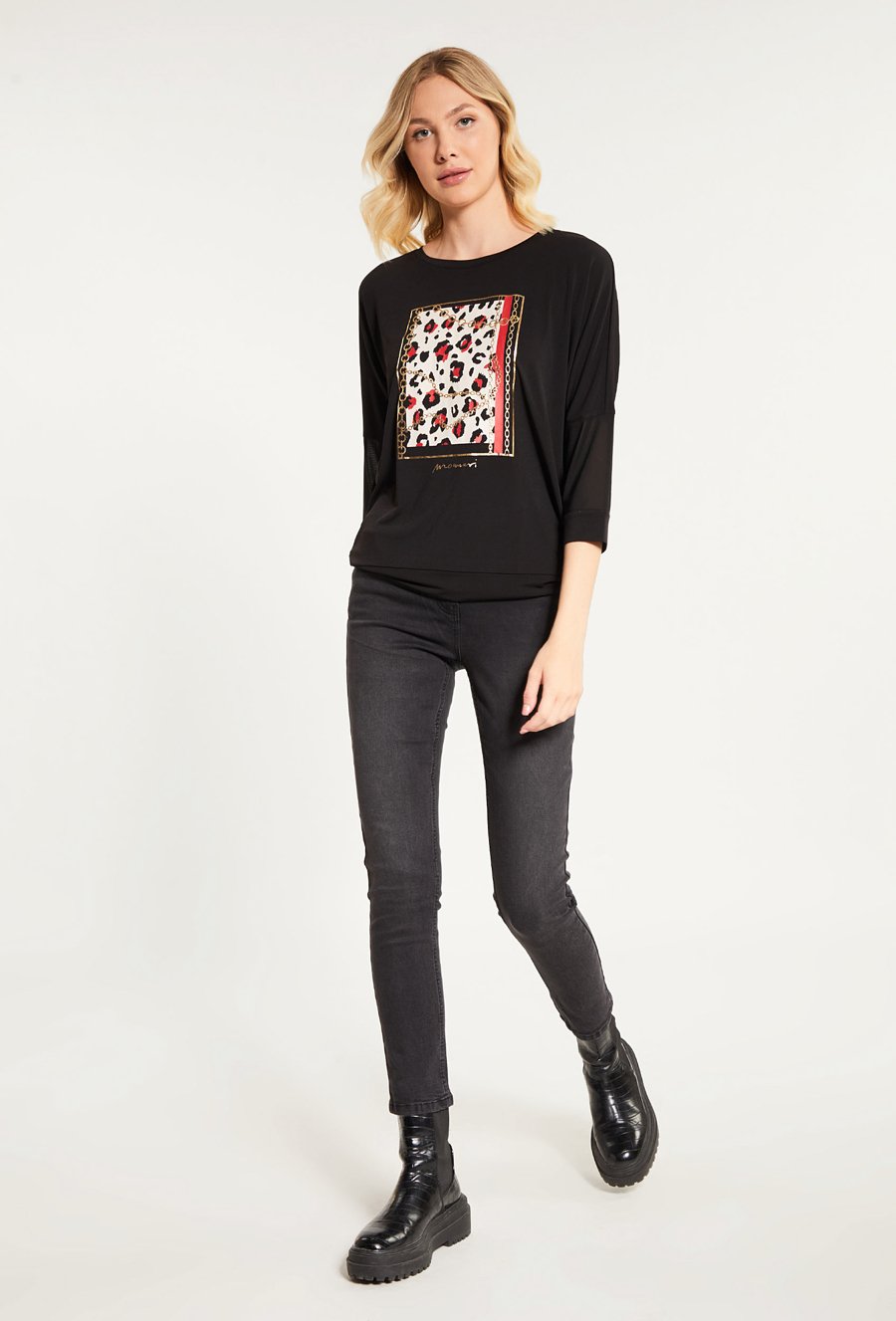 Bluzka damska z ozdobnym panelem