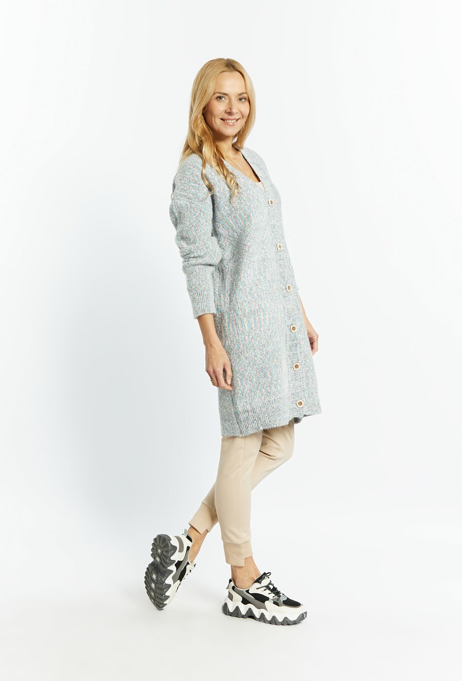 Dłuższy sweter damski