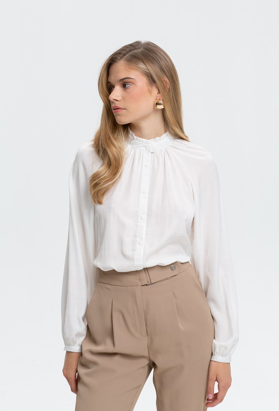 Koszula ze st&oacute;jką