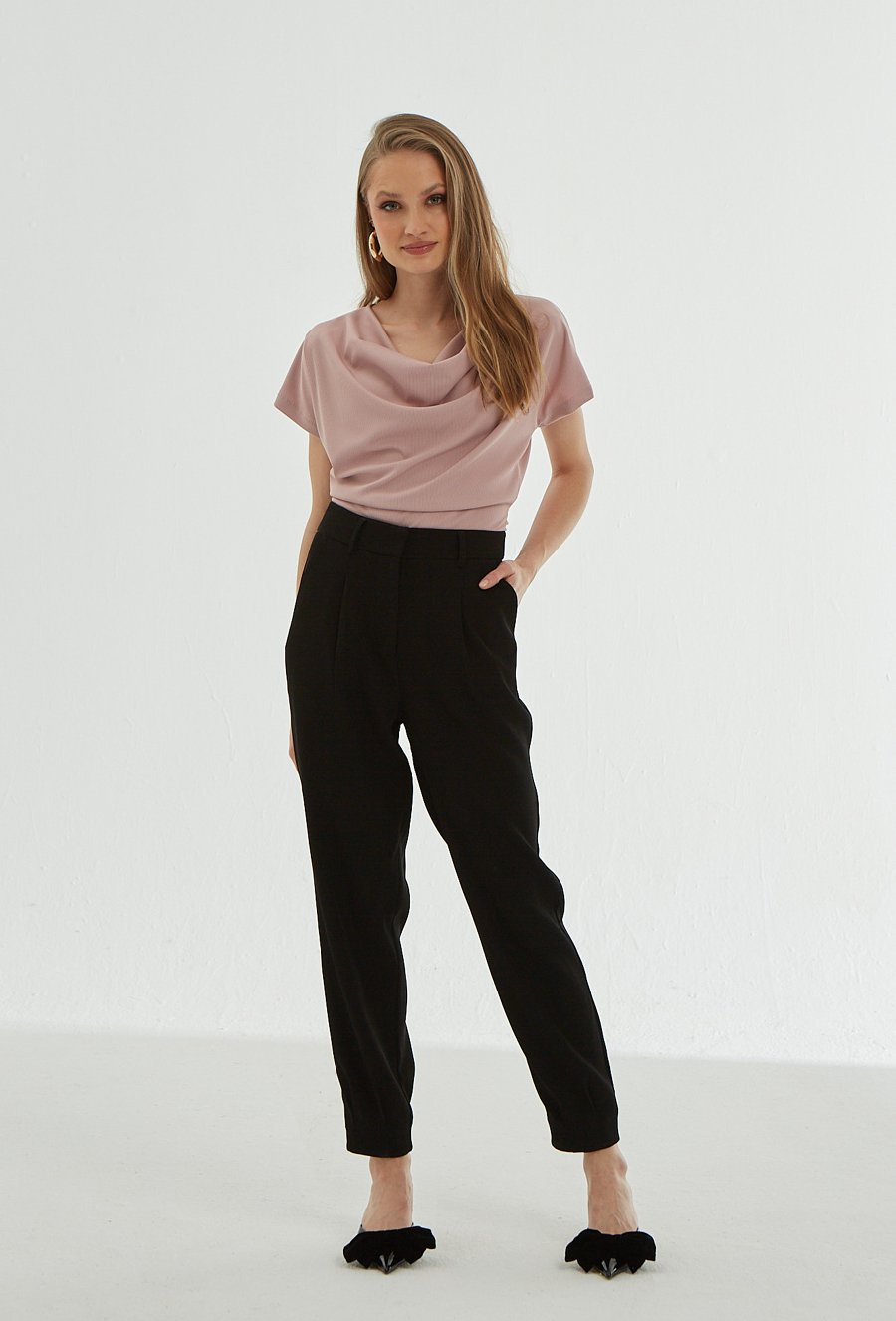 Bluzka z lejącym dekoltem