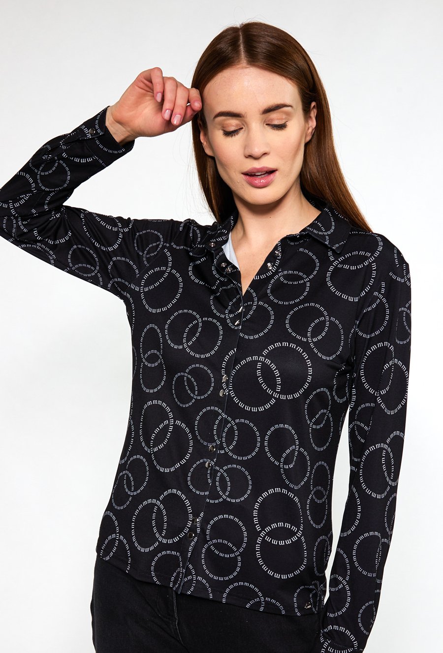 Wzorzysta bluzka damska