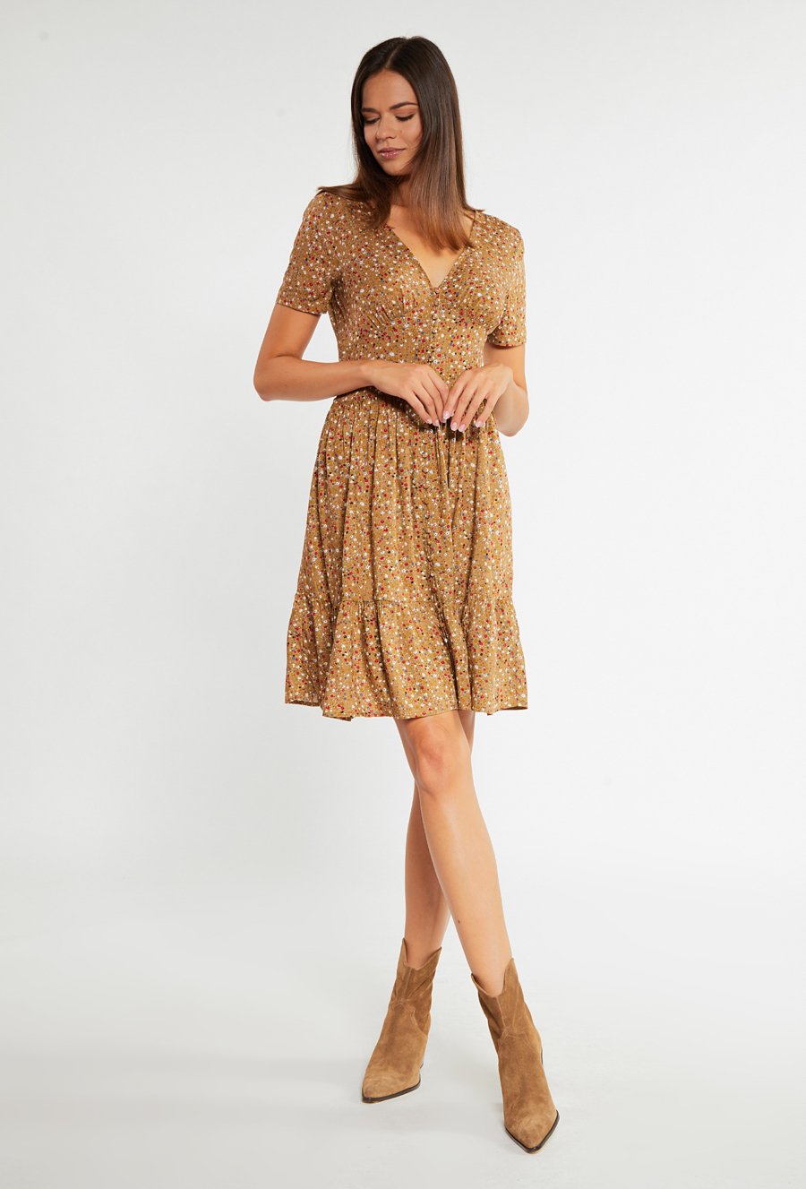 Wiskozowa sukienka w drobne kwiatki
