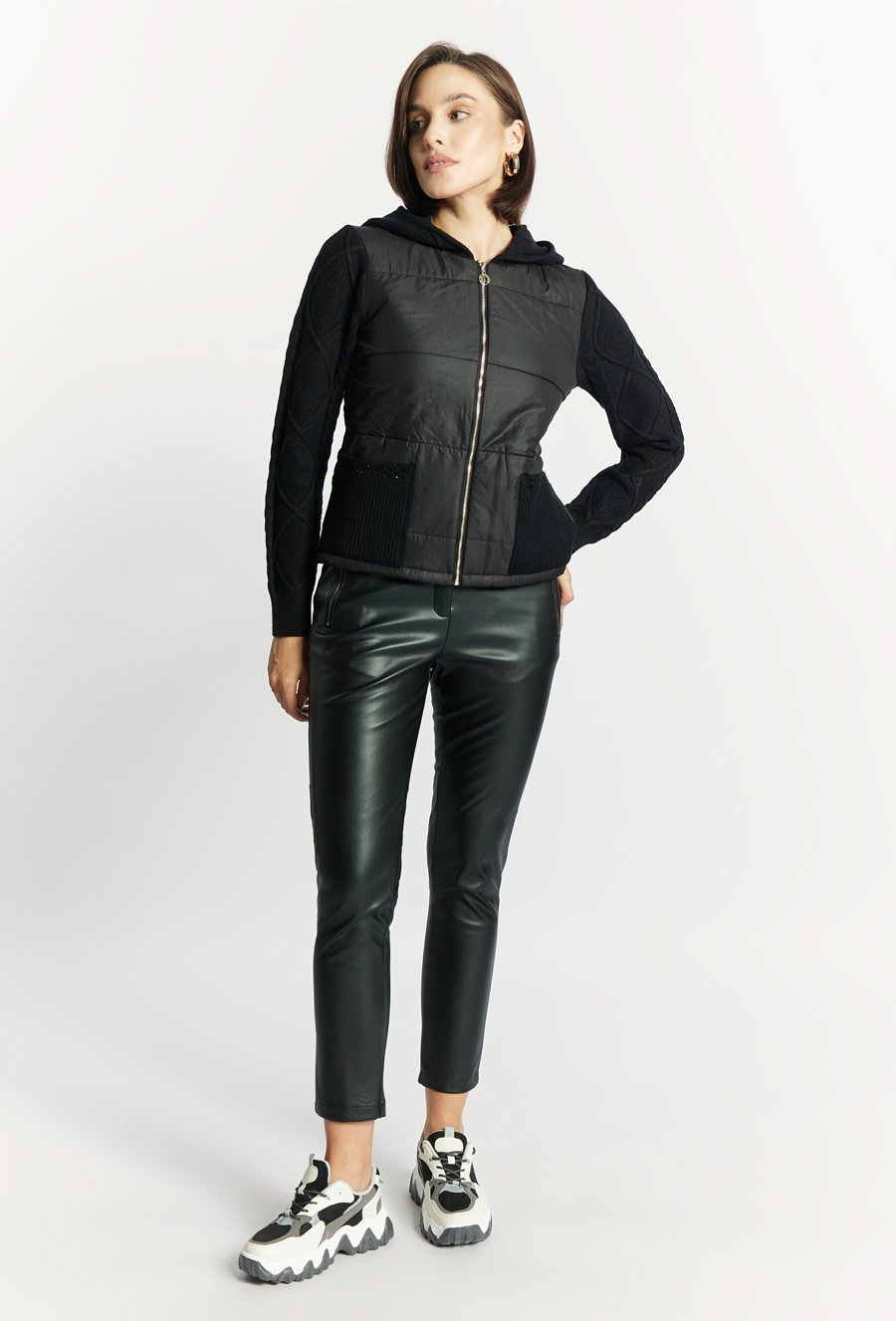 Kurtka swetrowa z kapturem