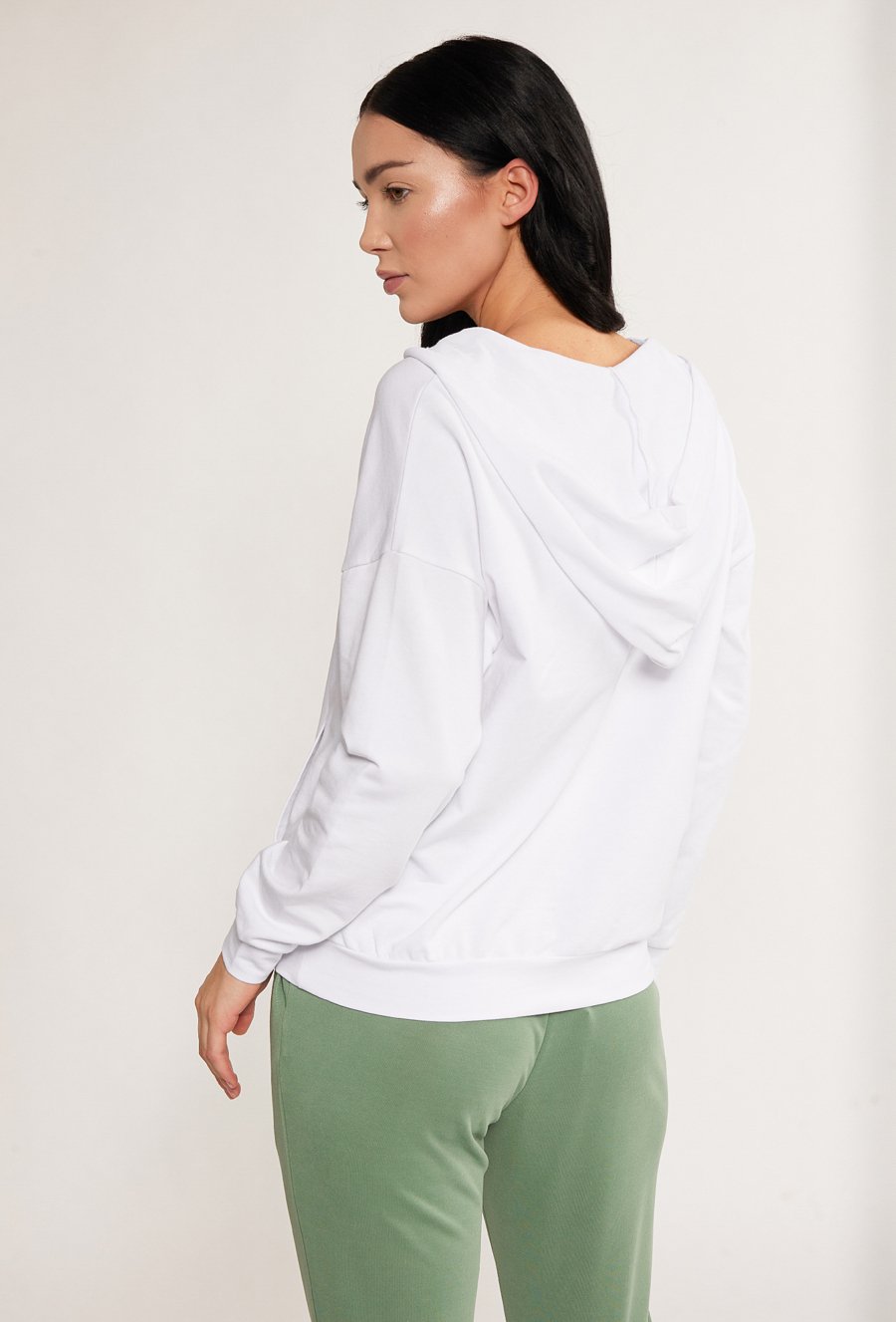 Bluza z ozdobnym wiązaniem