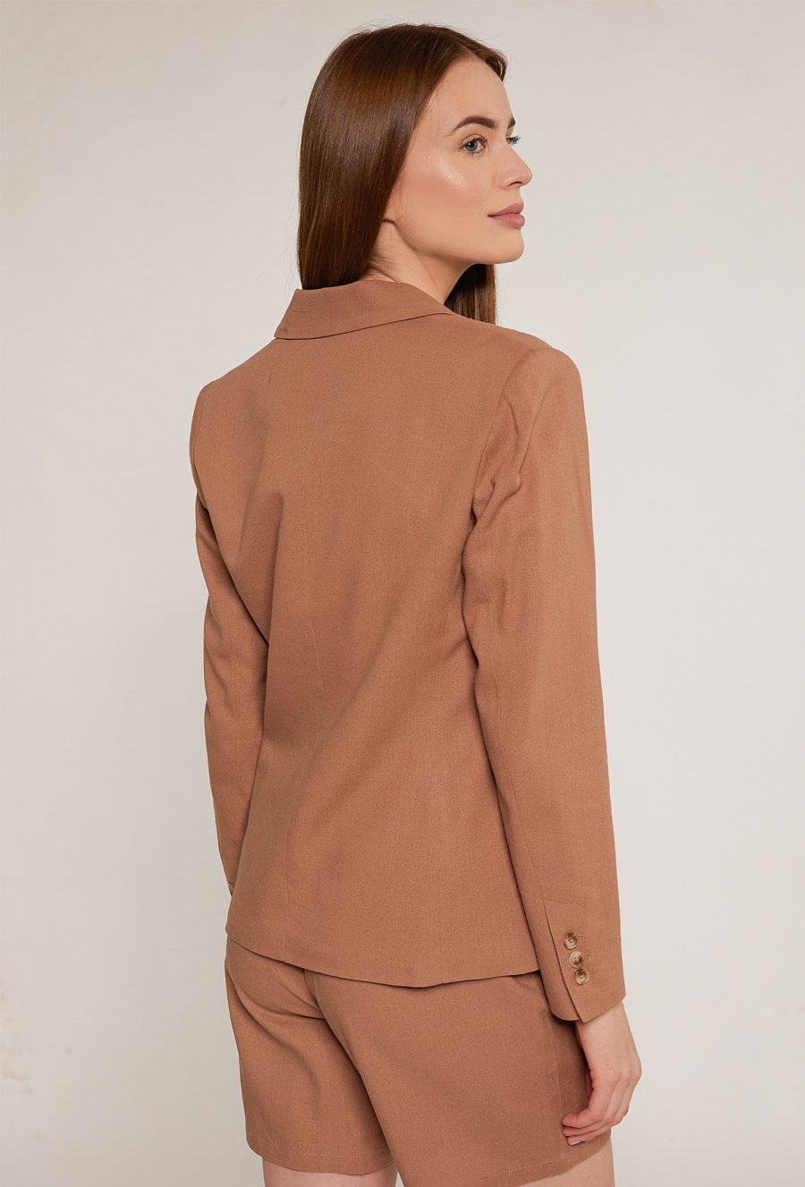 Klasyczny żakiet damski