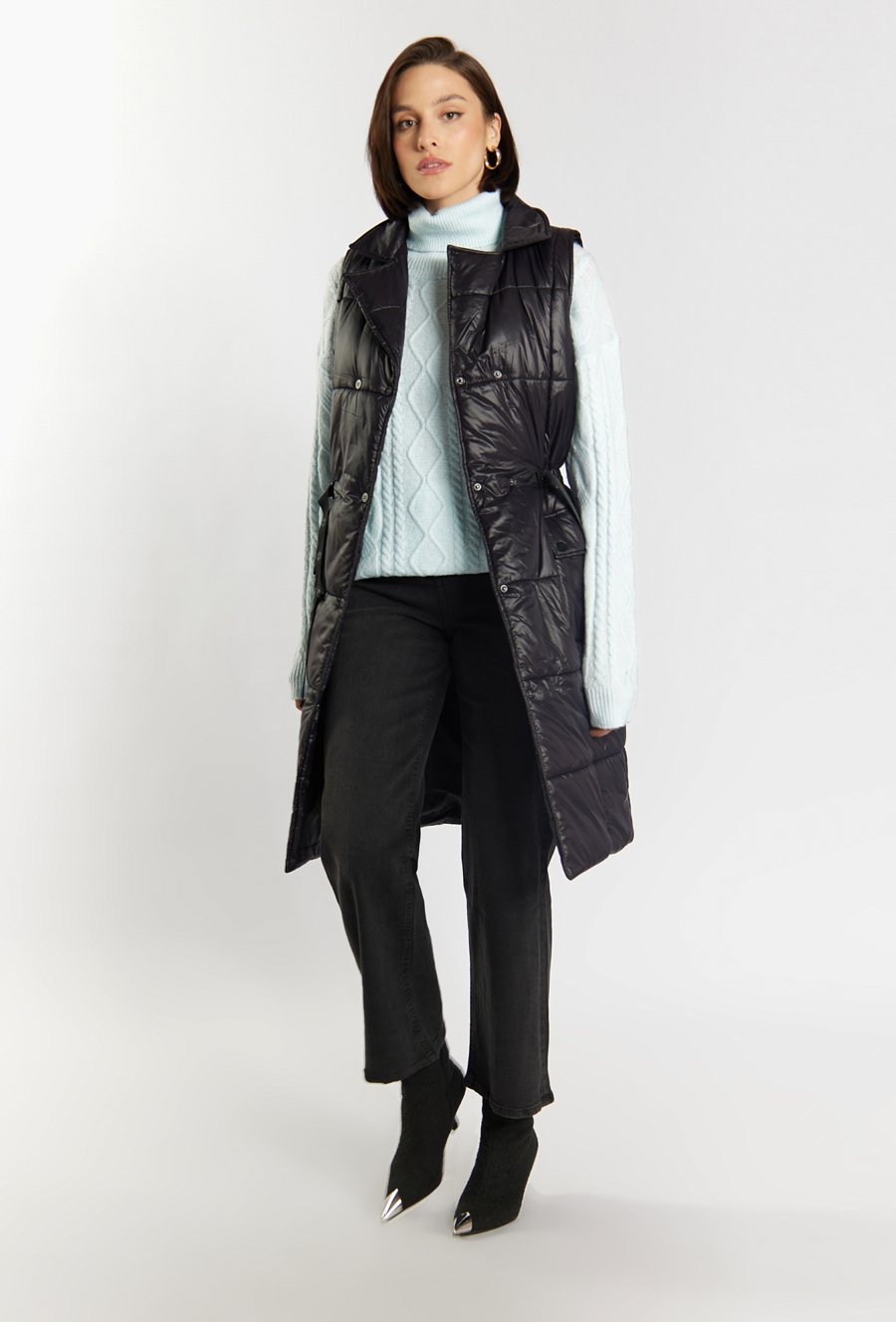 Pikowana  kamizelka ze ściągaczem