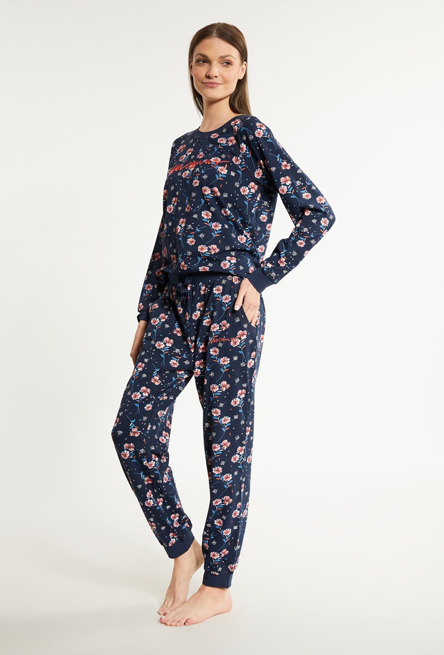 Kwieciste spodnie od piżamy