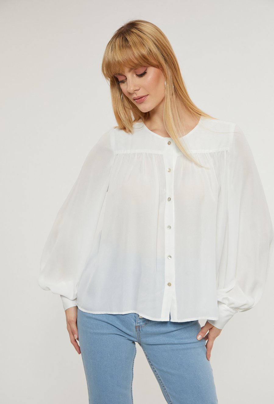 Koszula z bufiastymi rękawami