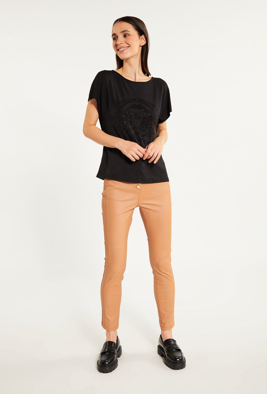 Bluzka damska z aplikacją na plecach