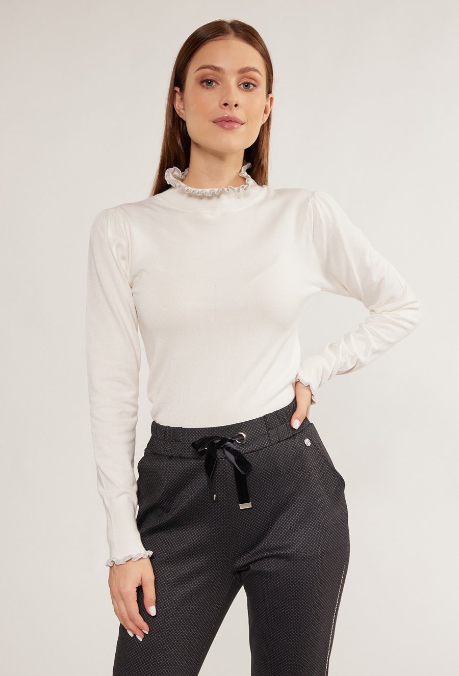 Golf damski z falbanką