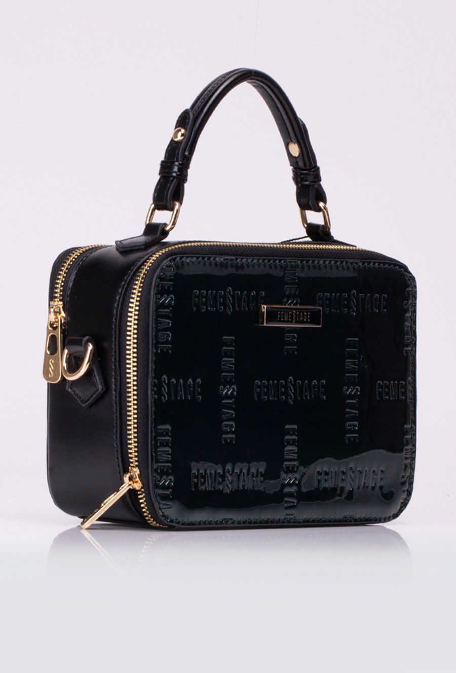 Mały wizytowy kuferek