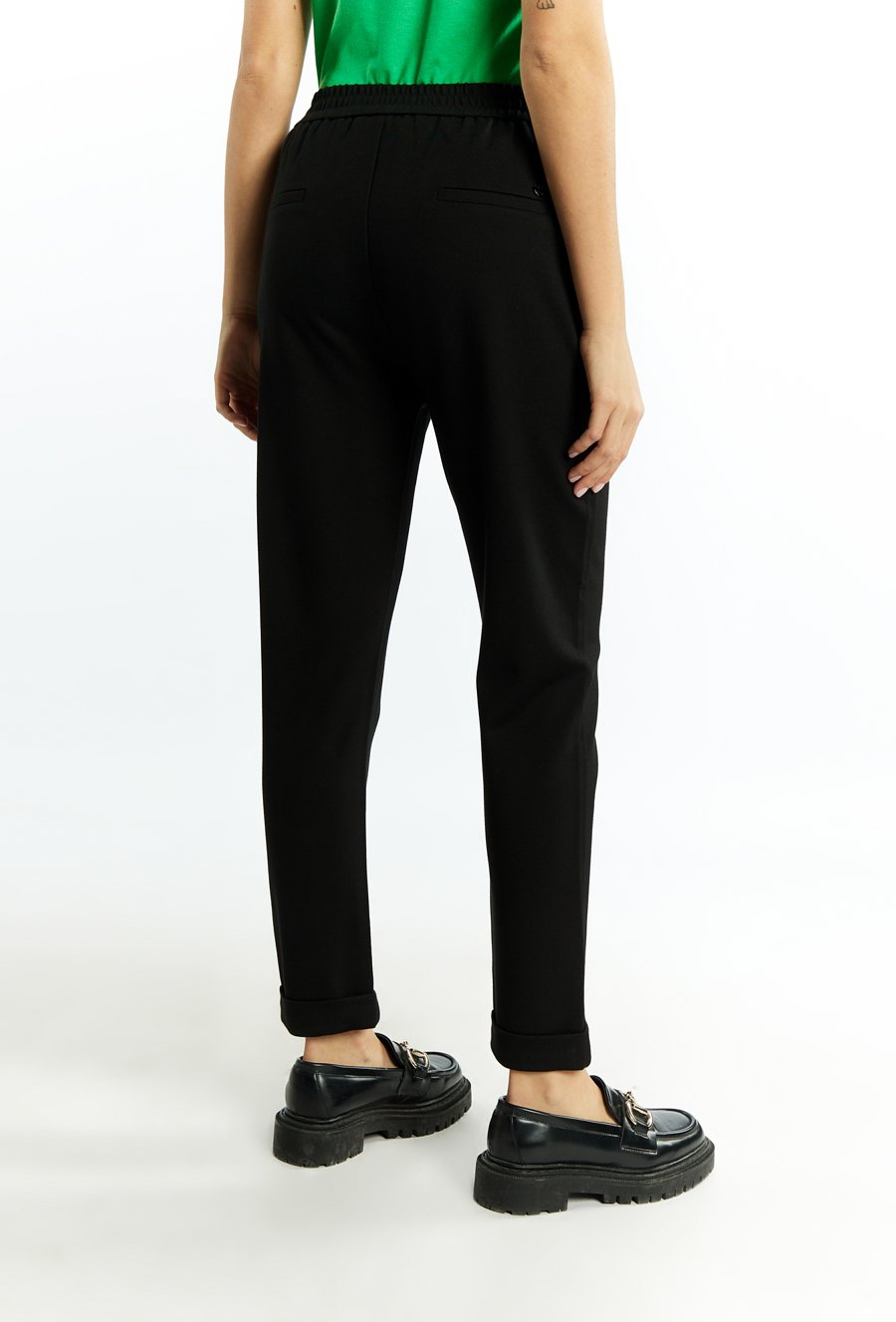 Materiałowe spodnie damskie