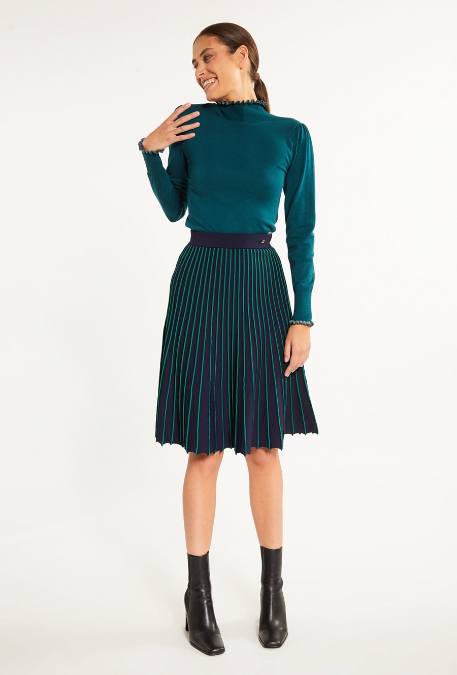 Plisowana sp&oacute;dnica damska