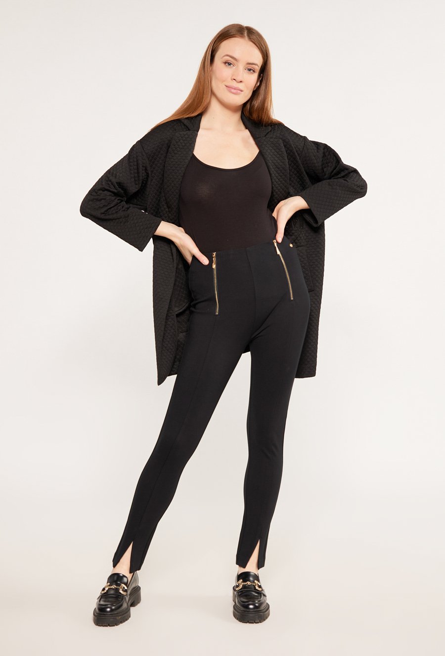 Legginsy z ozdobnymi suwakami