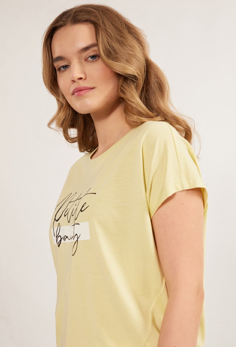 T-shirt damski z nadrukiem