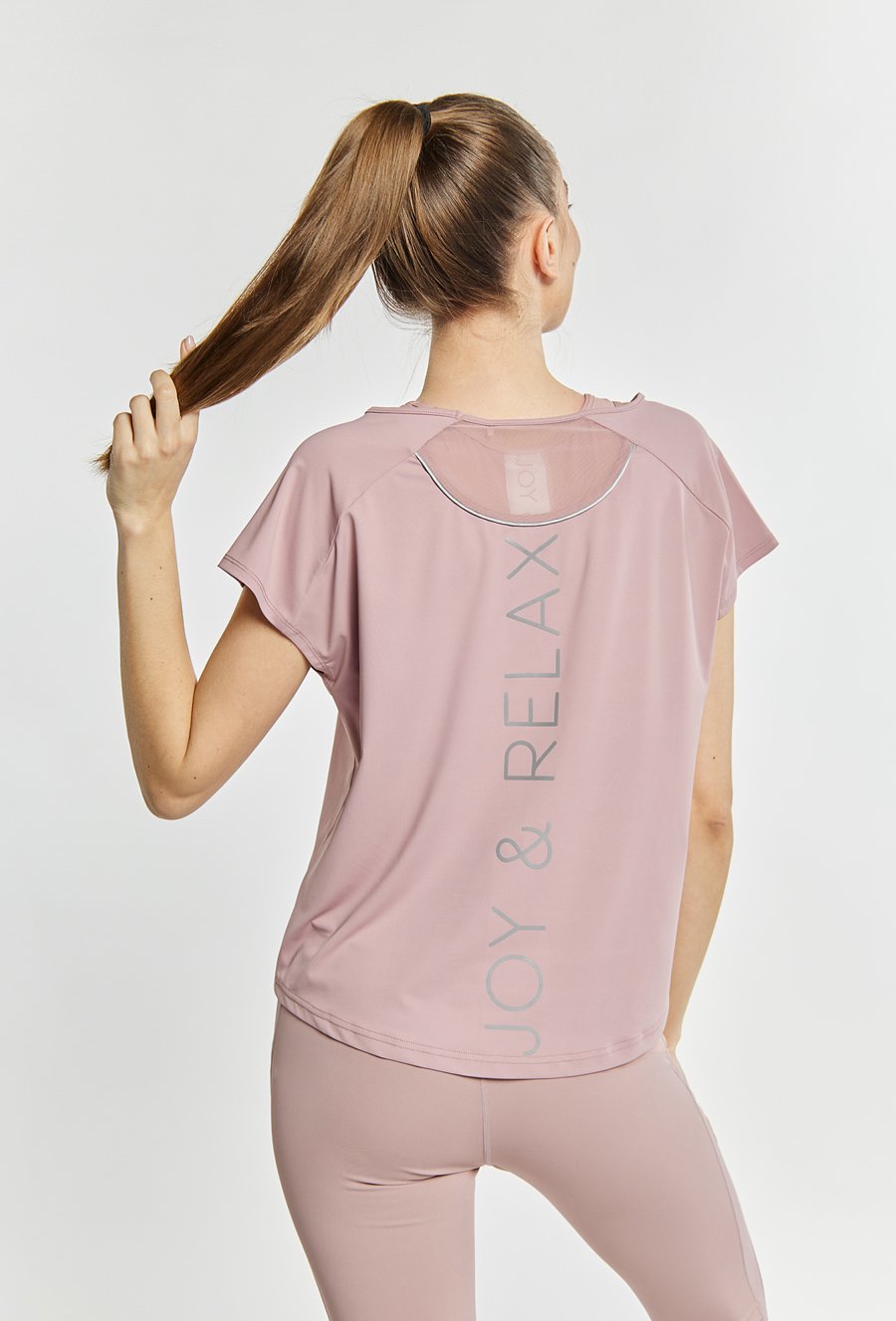 Luźny T-shirt damski