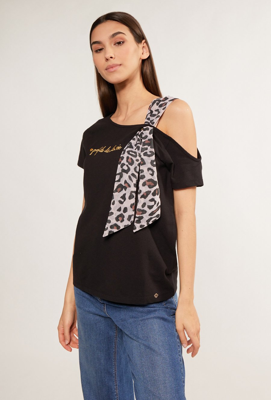 Bawełniana bluzka z odkrytym ramieniem