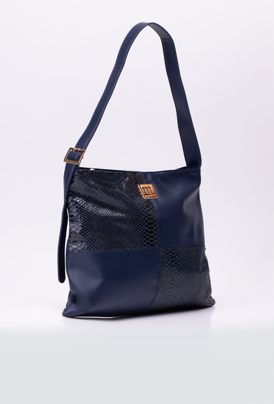 Torba o ciekawym kształcie