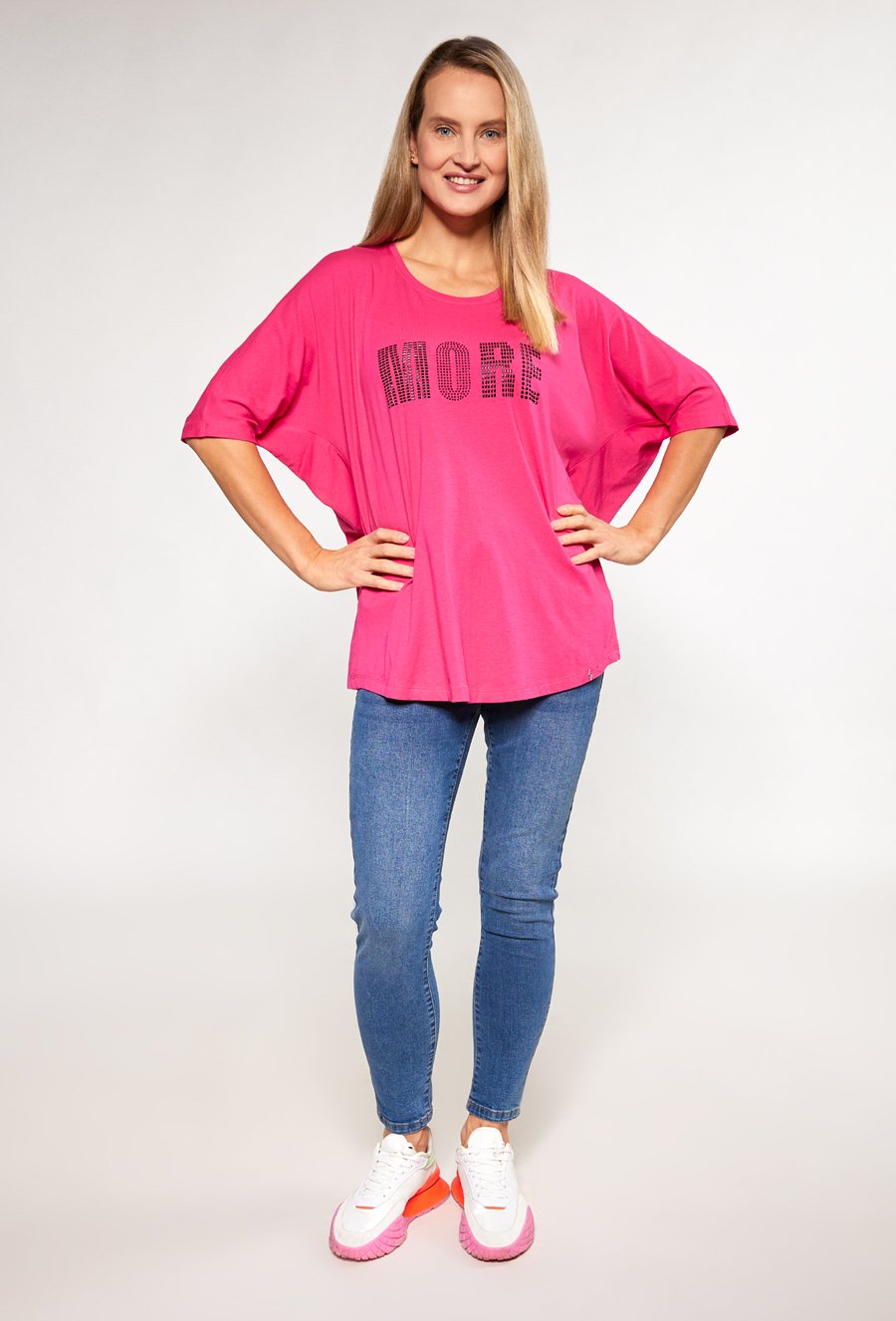 Bluzka damska z rękawami typu nietoperz