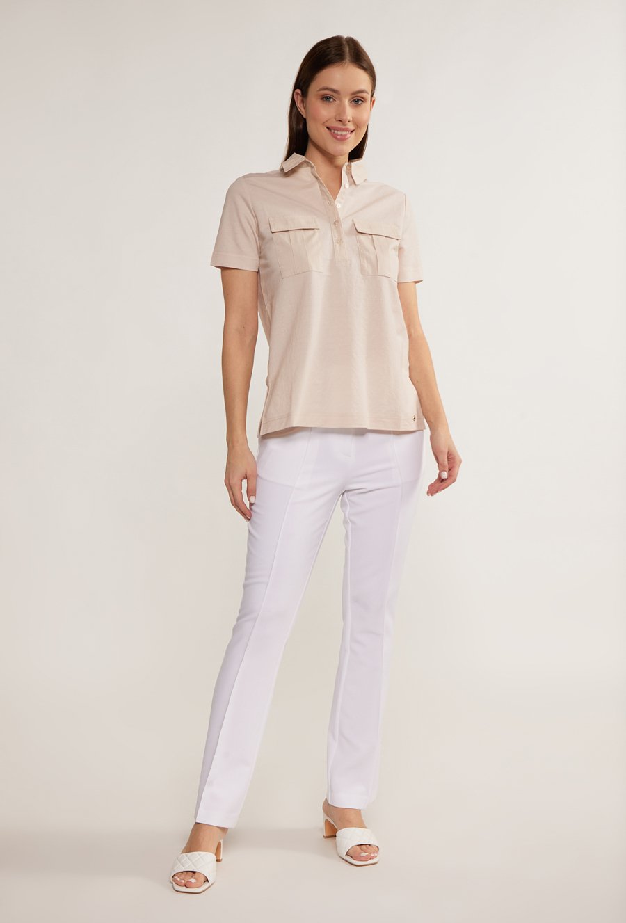 Bluzka damska z kołnierzem