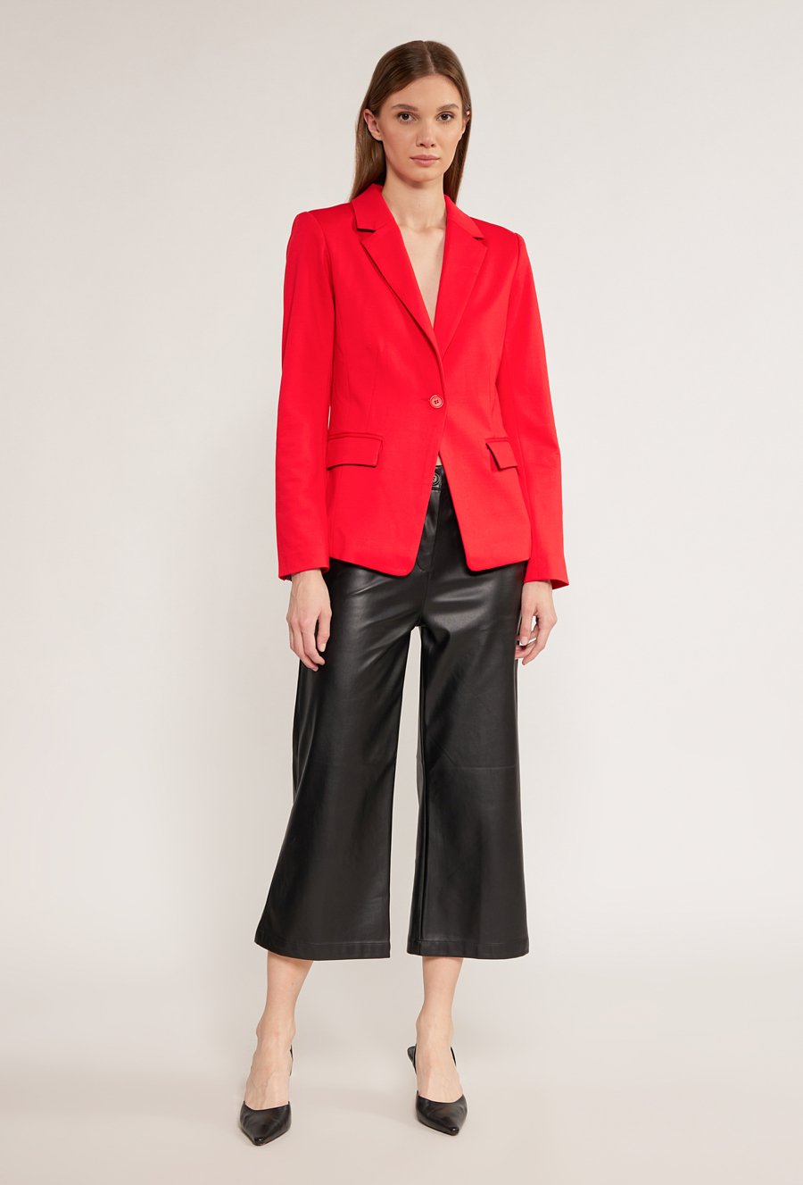 Dzianinowy żakiet damski