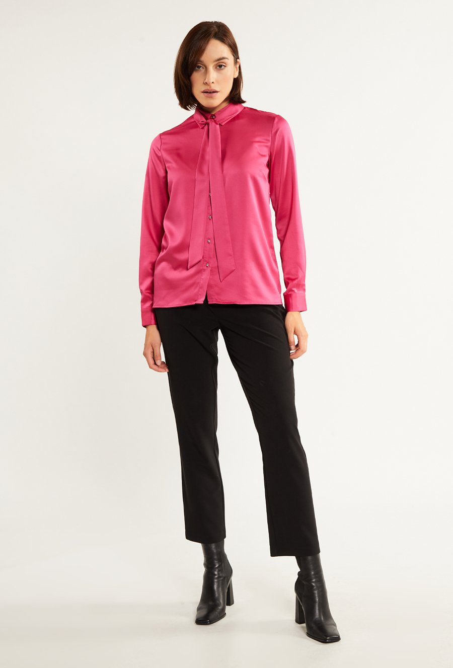 Koszulowa bluzka damska