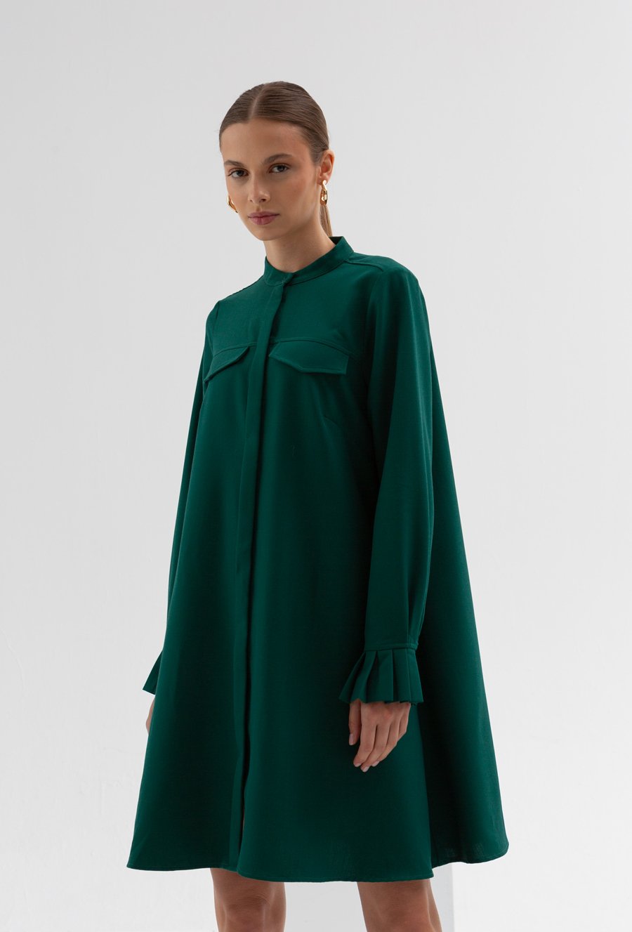 Koszulowa sukienka ze st&oacute;jką