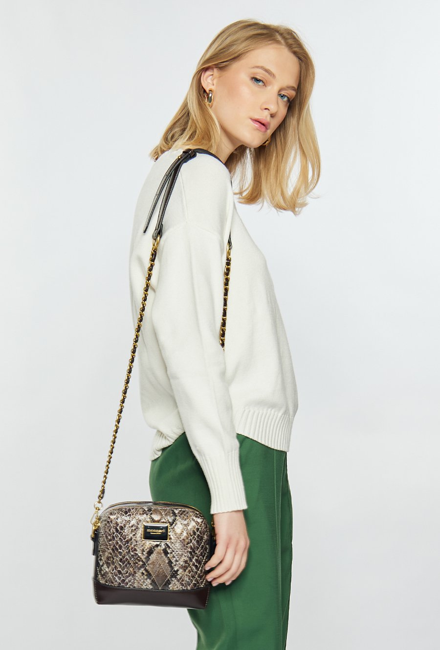 Kuferek damski z ciekawym wzorem