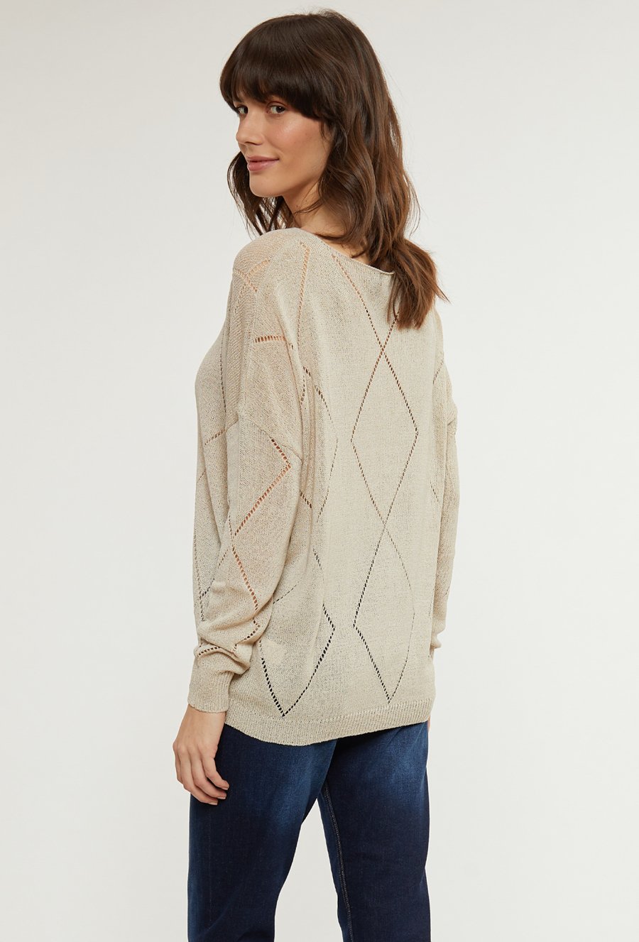 Lekki, ażurowy sweter damski