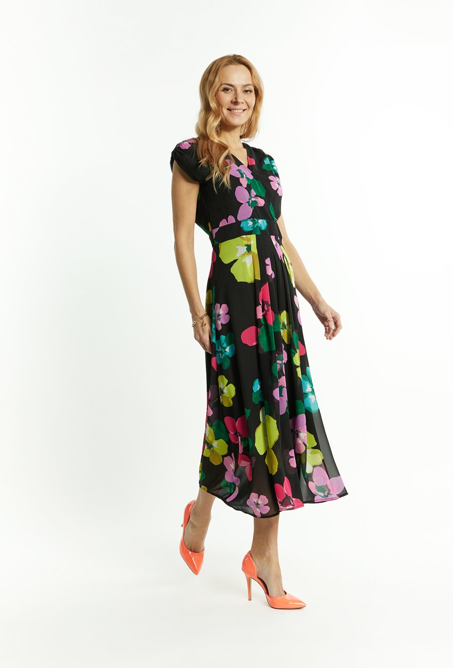 Długa sukienka w kwiatowy print