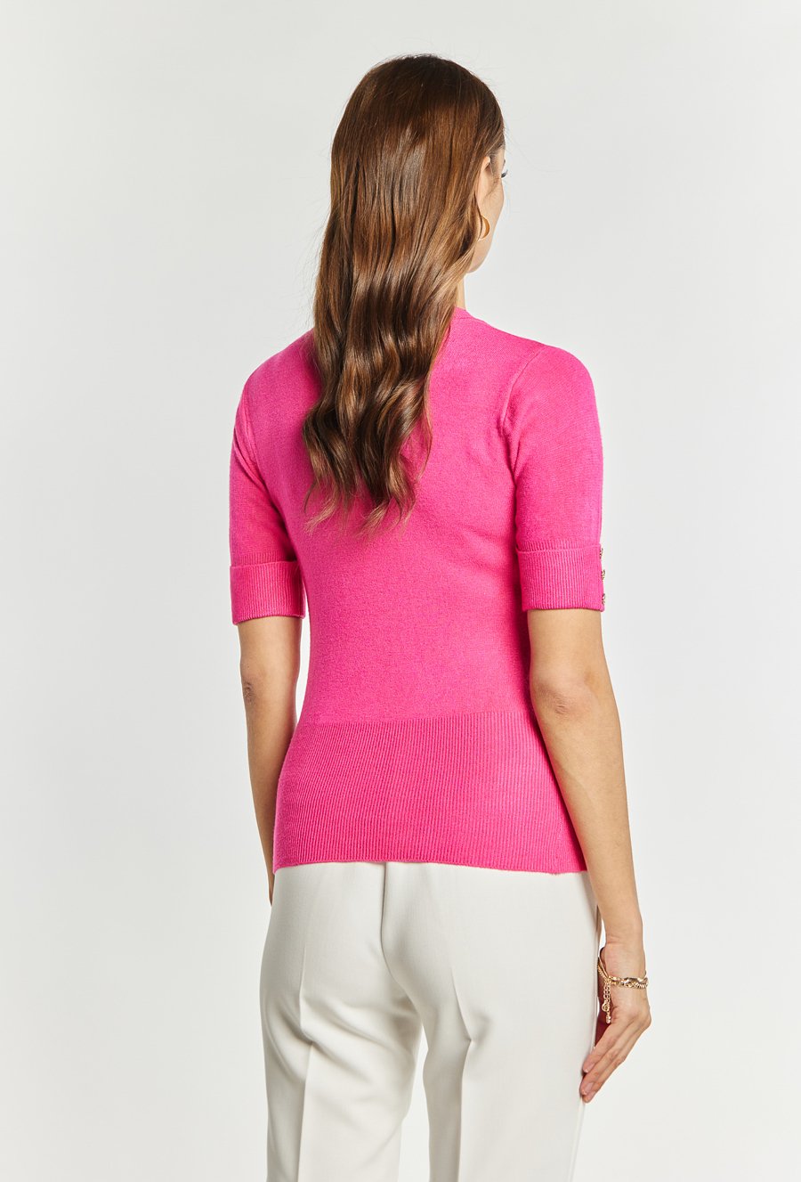 Sweter damski z połyskującym zdobieniem