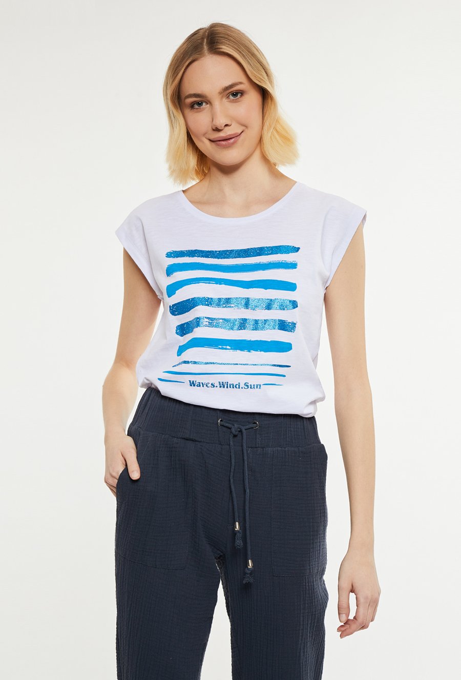 T-shirt damski z wzorem