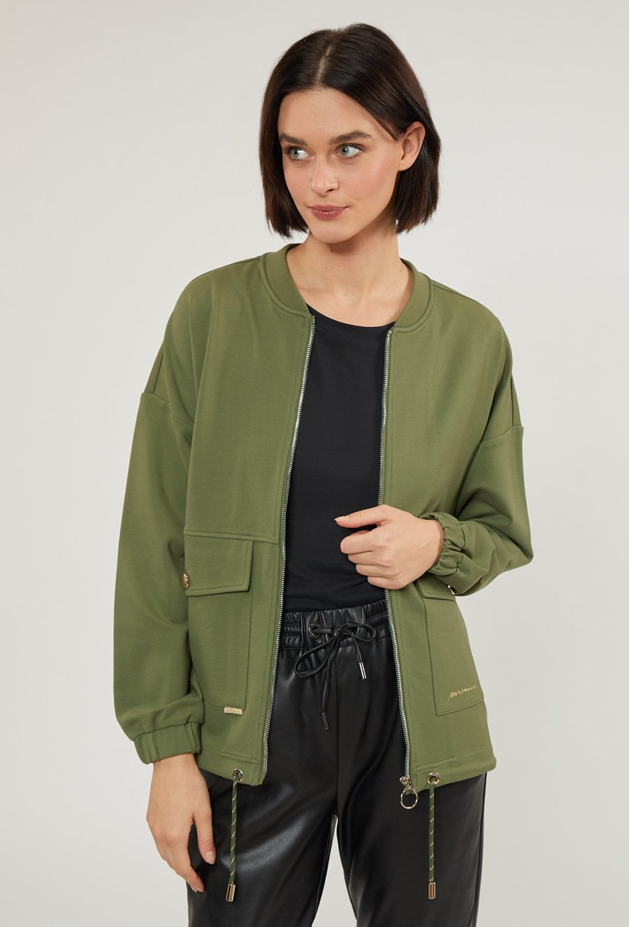 Bluza damska z wiązaniem na dole