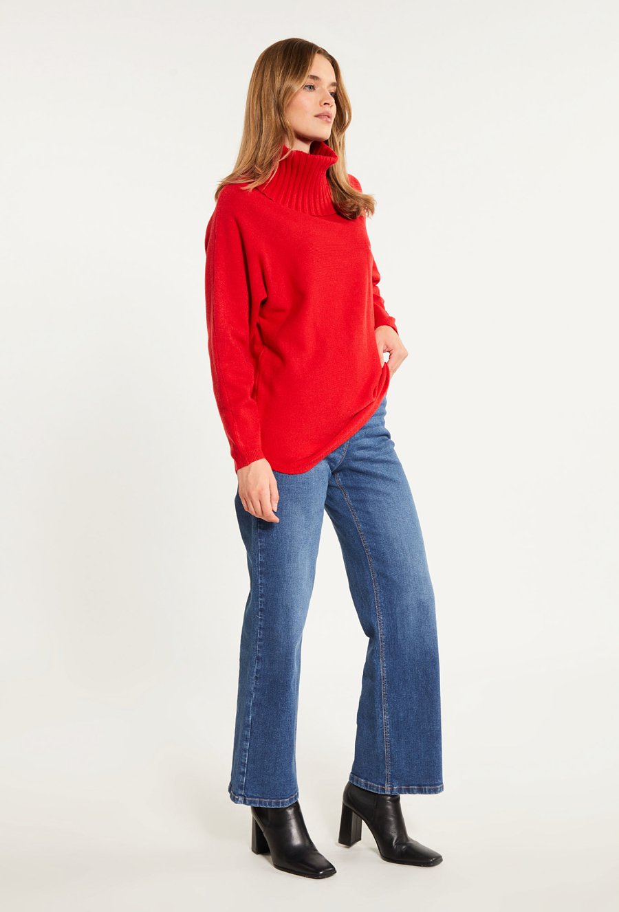 Sweter damski z aplikacją