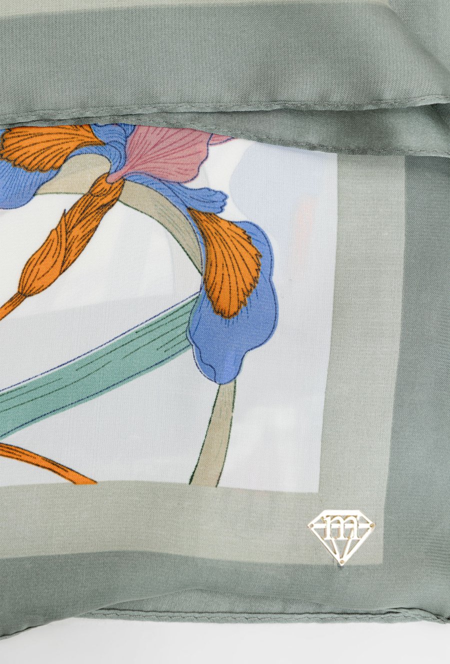 Apaszka damska z kwiatowym motywem