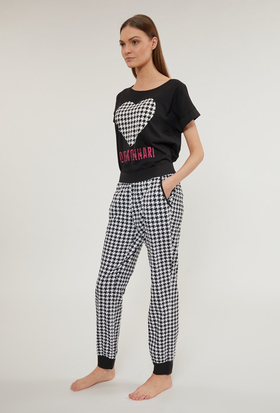 D&oacute;ł od piżamy z wzorem w pepitkę