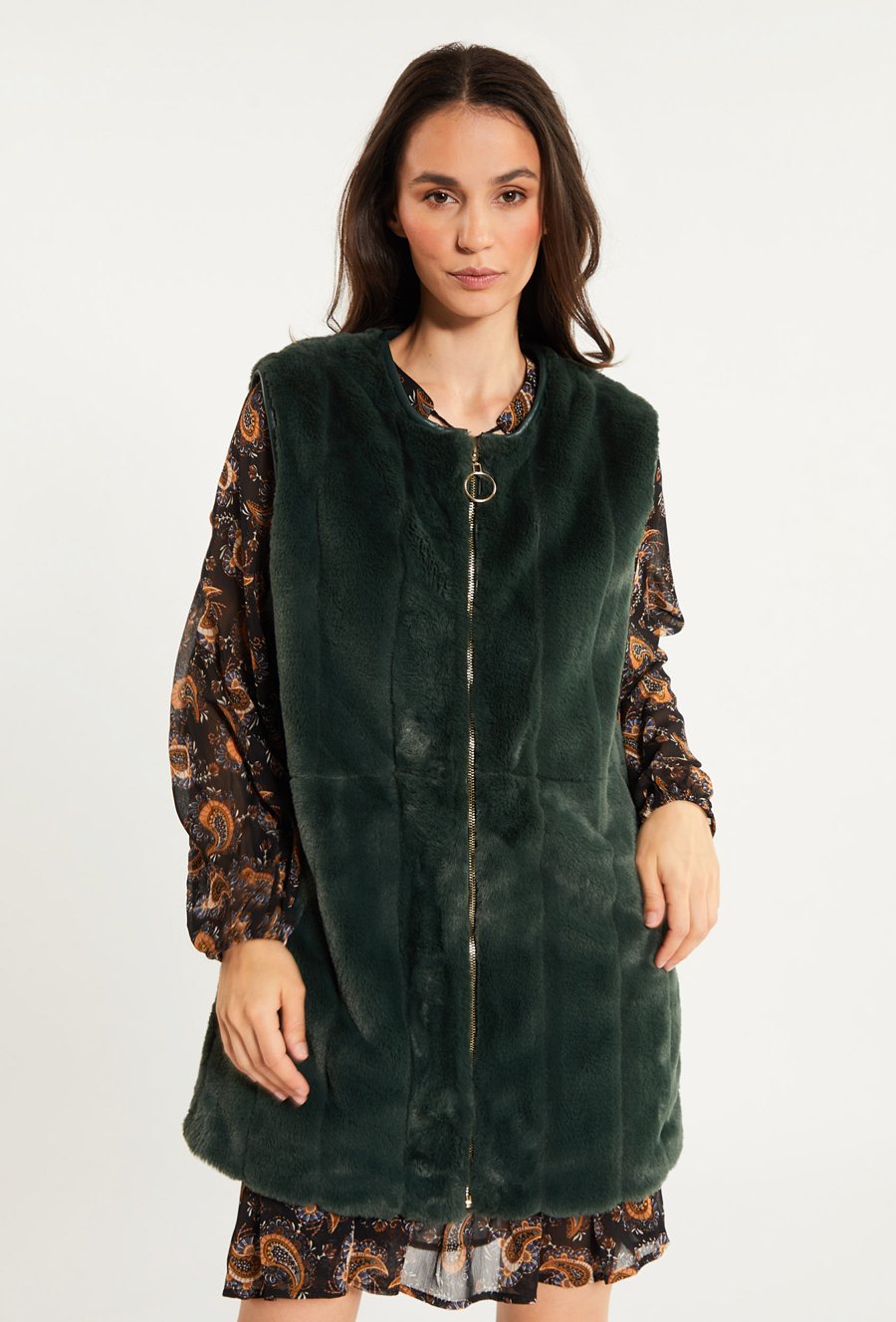 Kamizelka ze sztucznego futerka