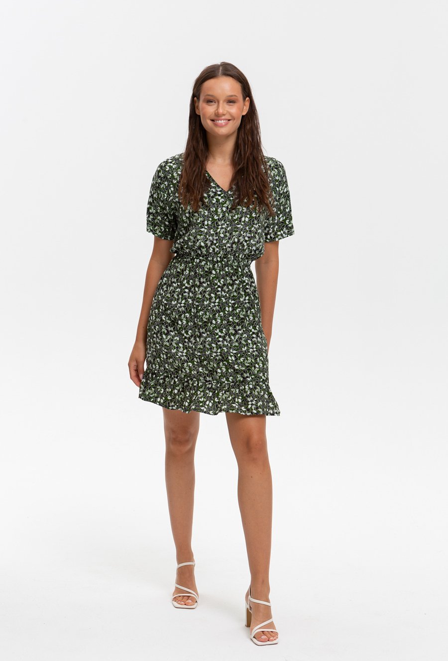 Wiskozowa sukienka w drobny wz&oacute;r