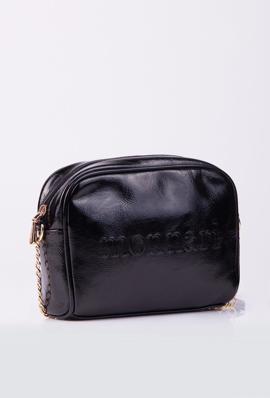 Mała torebka z tłoczonym logo