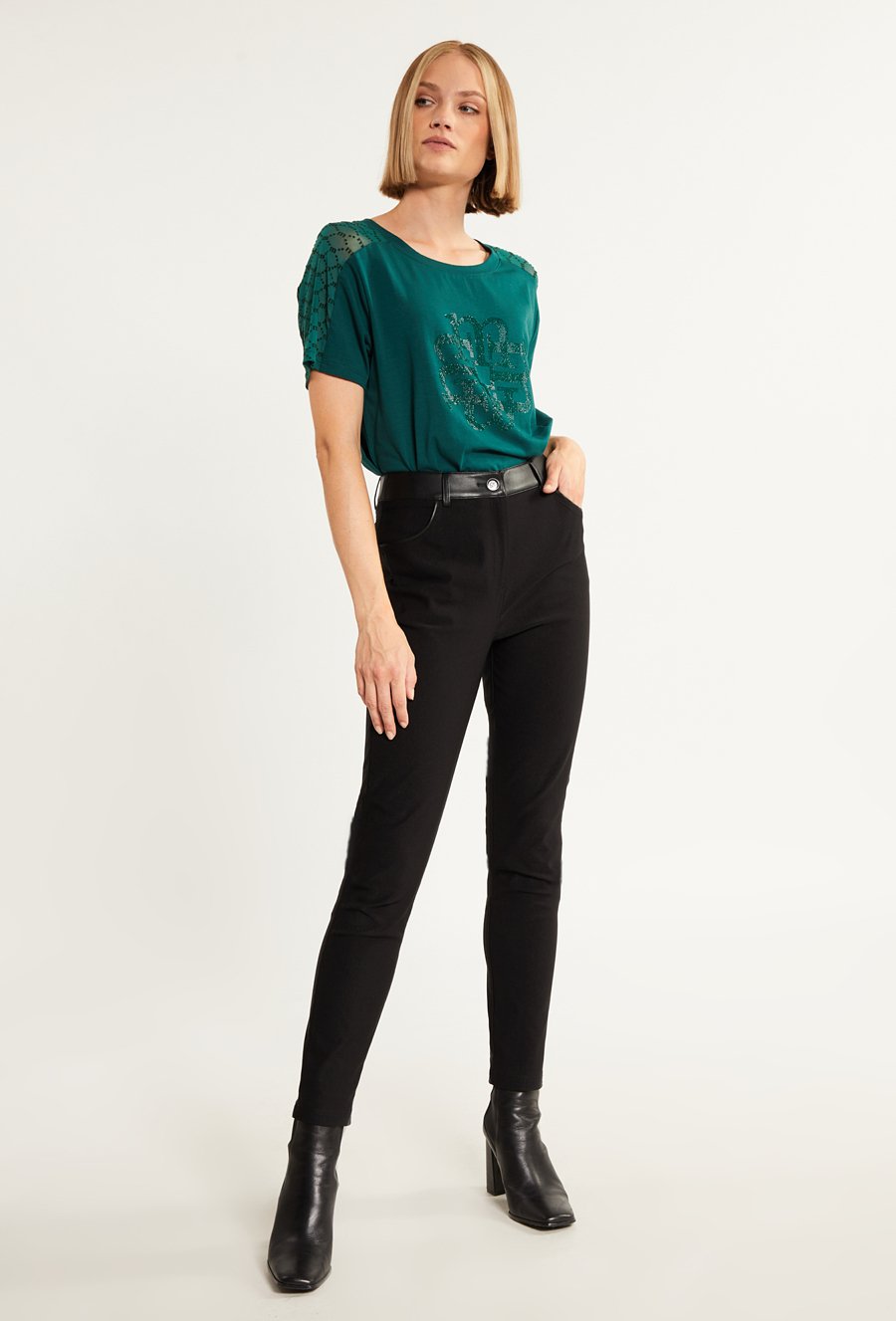 Klasyczne spodnie damskie