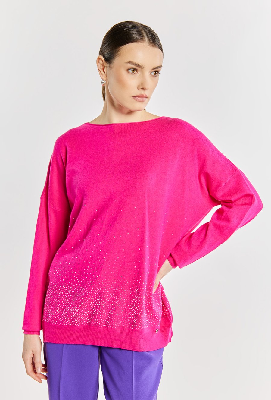 Sweter damski z dżetami