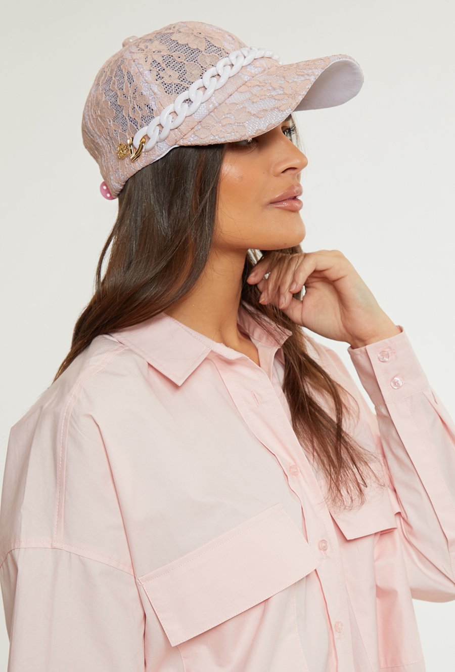 Koronkowa czapka damska