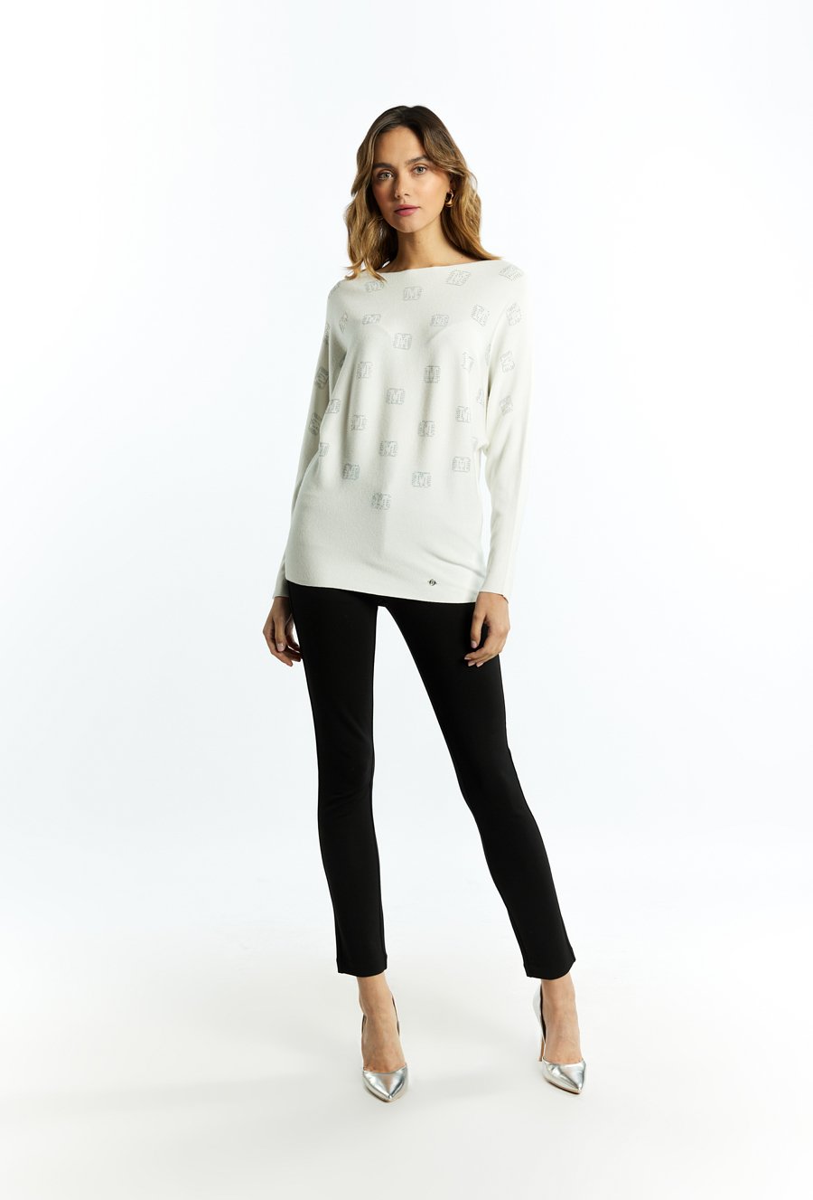 Sweter damski z małymi dżetami