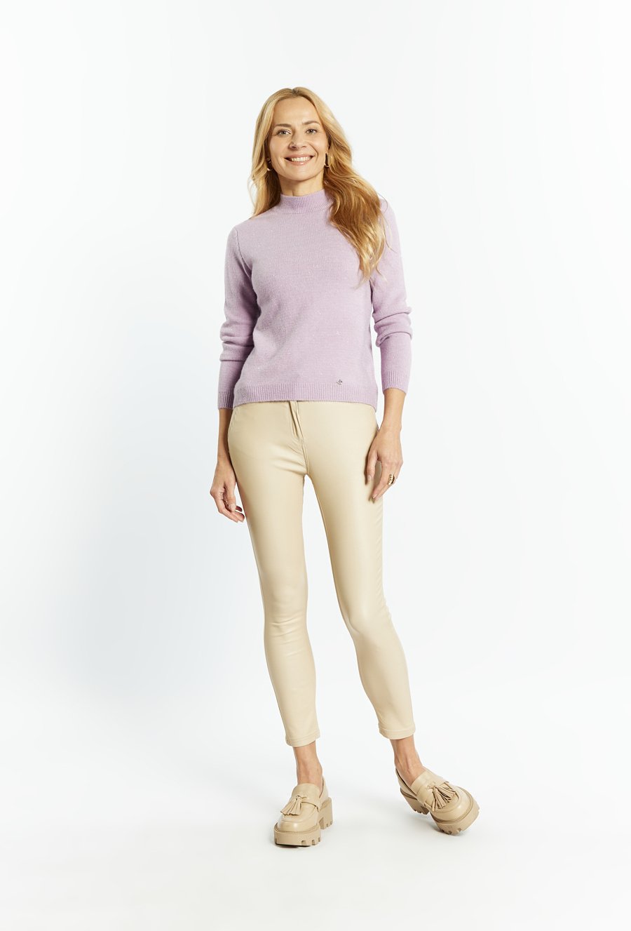 Sweter damski z p&oacute;łgolfem